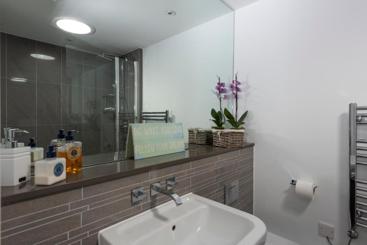 Fistral Beach Penthouse, Newquay 卡兰斯拓克 外观 照片